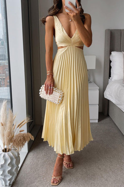 Elisa | Vestido Midi Plisado con Escote Cruzado y Caída Fluida