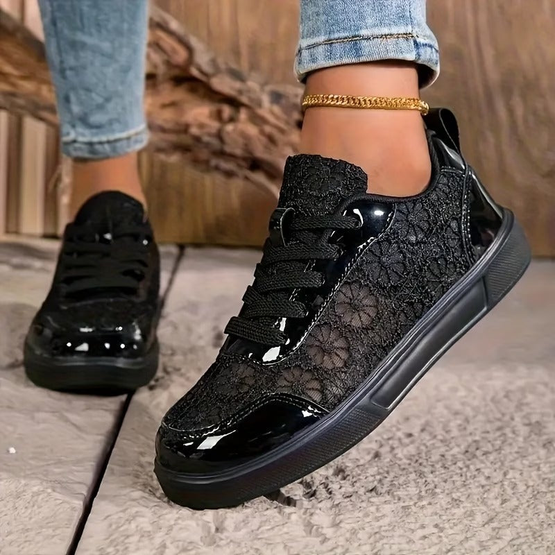 Flor | Zapatillas con encaje floral