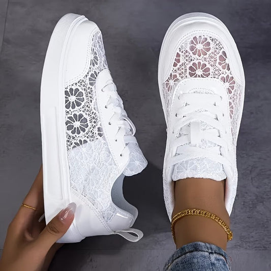 Flor | Zapatillas con encaje floral