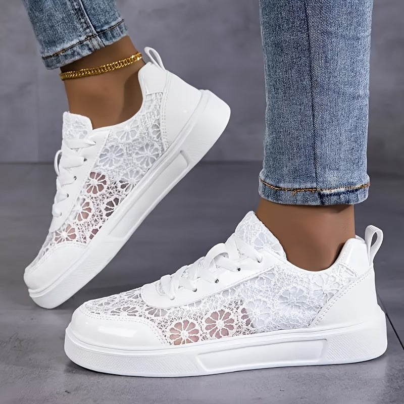 Flor | Zapatillas con encaje floral