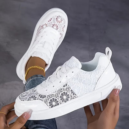Flor | Zapatillas con encaje floral