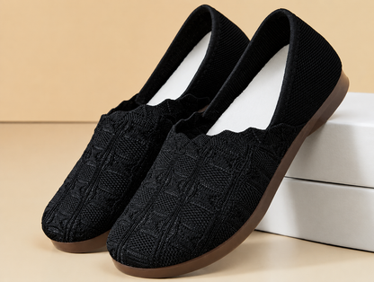 LOLA |👟Zapatos casuales de mujer de tejido transpirable✨ Tejido transpirable que mantiene los pies frescos y cómodos; suela flexible de PVC, ideal para largos paseos🚶