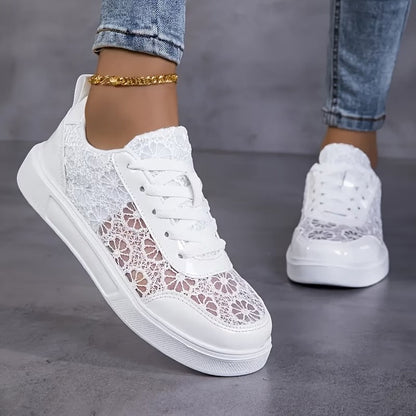 Flor | Zapatillas con encaje floral