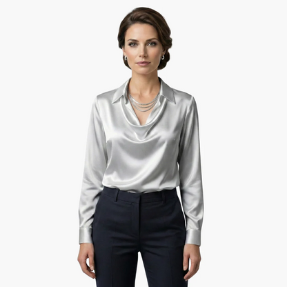 Blusa de satén para mujer con cuello drapeado y mangas largas.