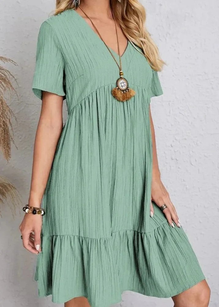 Jana | Vestido mini con cuello en V, efecto deshilachado y capas
