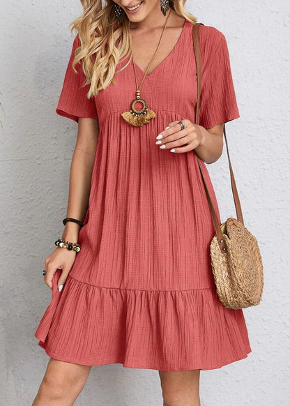 Jana | Vestido mini con cuello en V, efecto deshilachado y capas