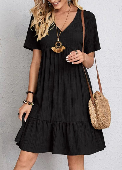 Jana | Vestido mini con cuello en V, efecto deshilachado y capas